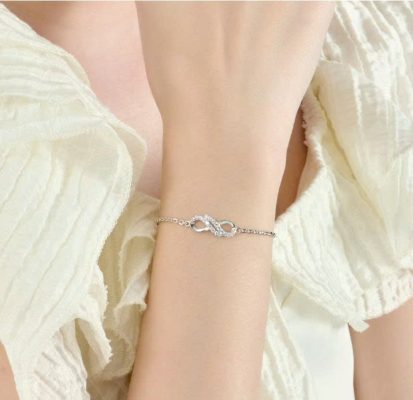 lắc tay bạc đeo hàng ngày